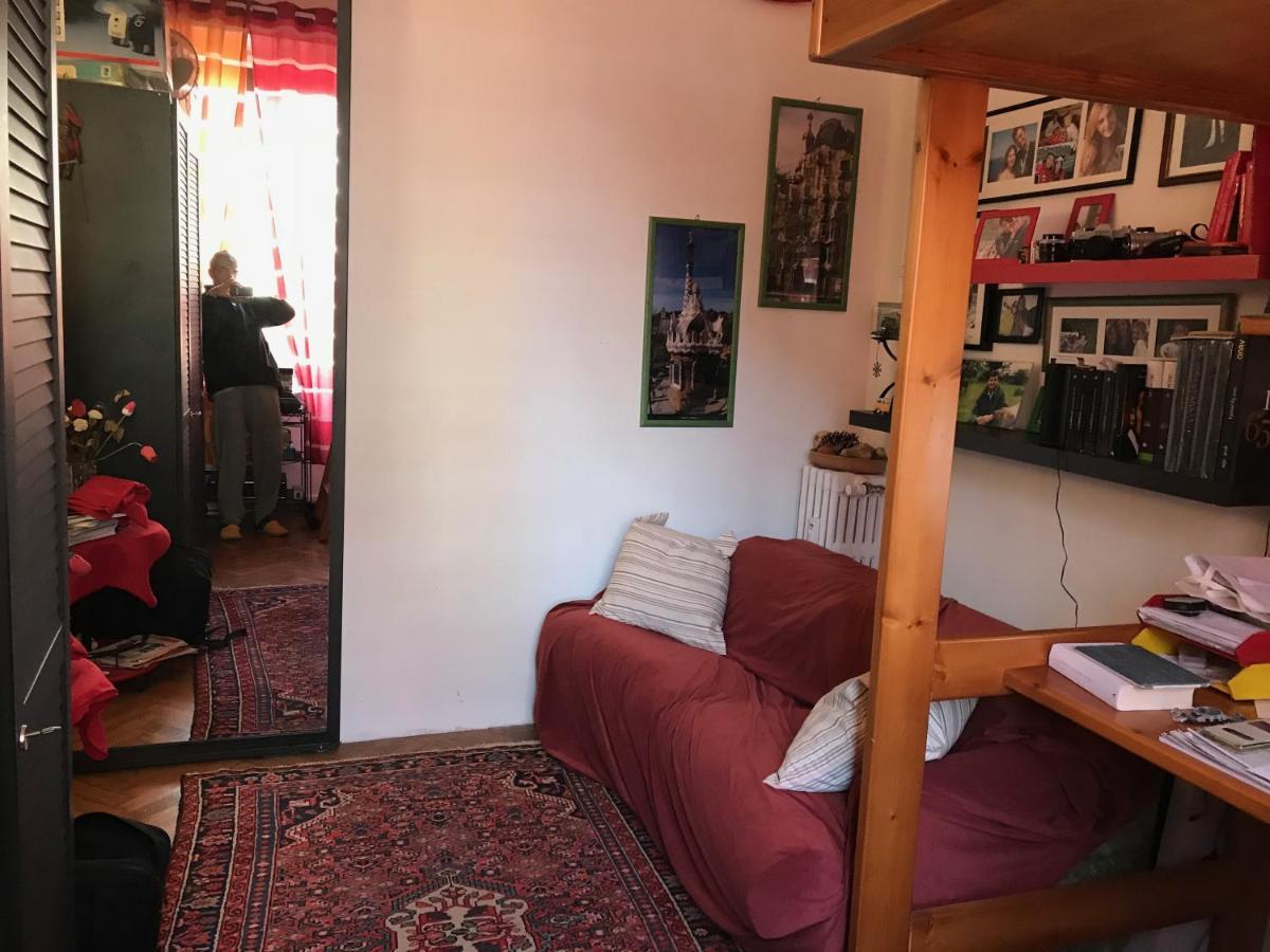 In The Center ,Under The Mole Antonelliana Apartment Turin Bagian luar foto